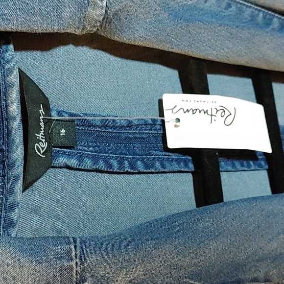 🍁Reitmans Blue Denim Jacket Size 16 NWT - Picture 3 of 13